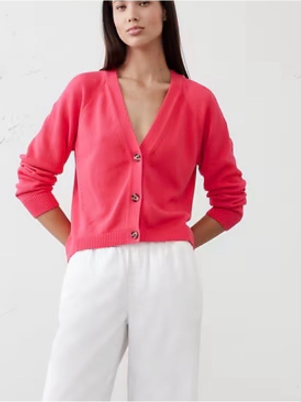 Banana Republic cotton V Neck Cardigan. Paradise Pink. Sz. M. Worn once